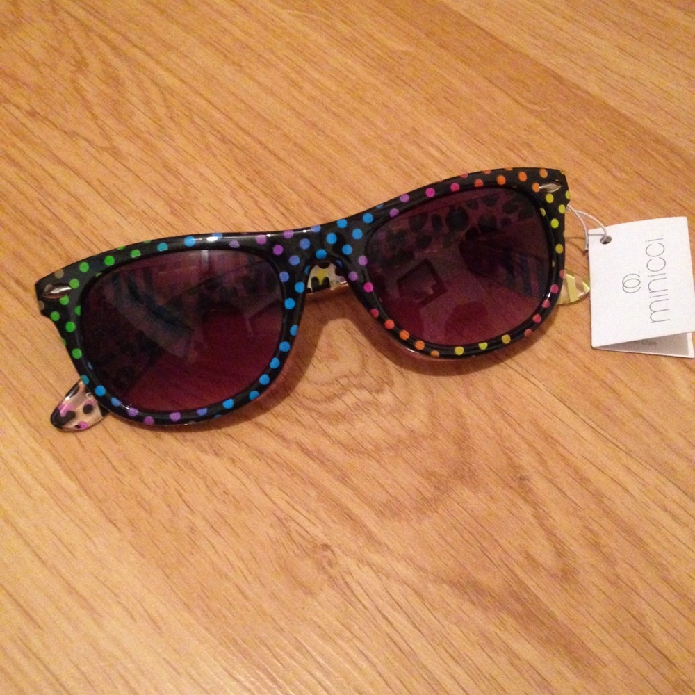 Polka Dot, Stripes and Animal Print Sunnies - Picture 3 of 4